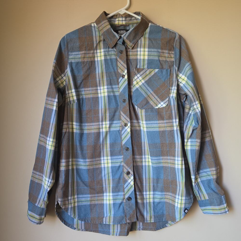 Duluth Trading Alaskan Hardgear Shirt Women's Size Medium Plaid Outdoors